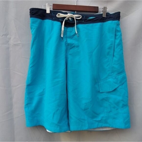 2 mens swim shorts size large speedo/ old Navy - Picture 7 of 7